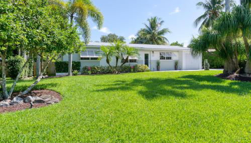 Enchanting Juno Beach Home! Sleeps 8! - Foto 2, Garden