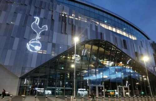 Luxury 2 Bed Maisonette with Parking Near Tube - Foto 34