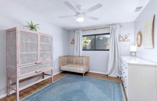 Echo by Coast to Cactus - Family-Friendly Home - Photo 41