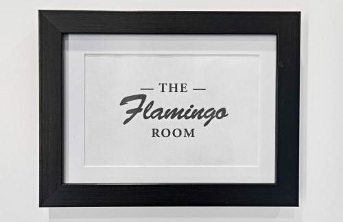 Private Home with Rooftop Game Room near Downtown - Foto 40