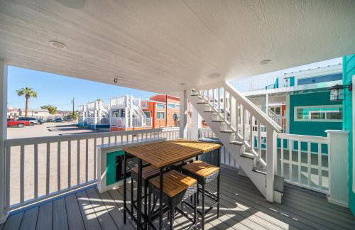 Sandy Cheeks, Deluxe Rive Views, Roadrunner Resort - Foto 43