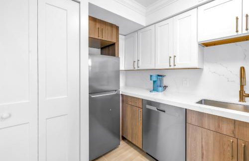 The Village Breeze II - White-sand, Pool, Beaches, Daiquiris, Seafood! - Foto 19