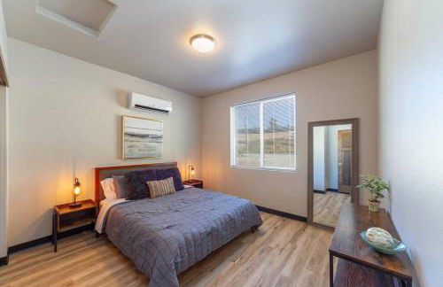 Wonderful Triplex Unit With Spectacular Lake View! - Foto 3