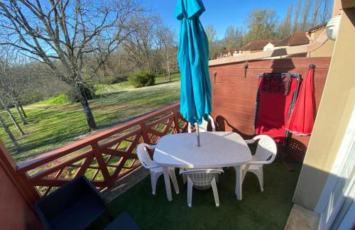 Bienvenue confort et quietude vous attendent - Foto 9