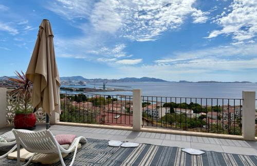 Superbe terrasse avec vue panoramique sur la mer - Foto 7