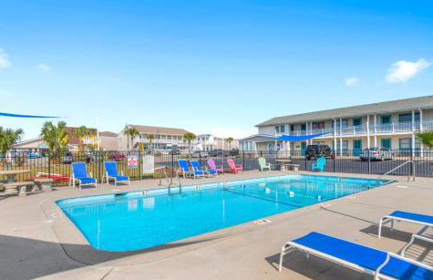 ON ISLAND Ocean View Beachy Studio in Campy 1970s Converted Motel - Foto 9