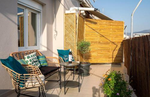 Hot tub with Acropolis view 1 minute from METRO TRAIN - Foto 46