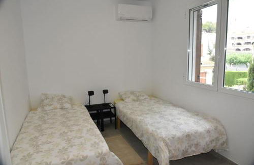 Villa en primera línea de mar con piscina privada - Foto 21