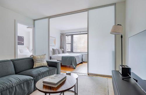 Blueground Midtown East view nr UN Plaza NYC-2114 - Photo 1