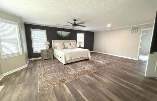 Spacious 6Bed Woodland Retreat with Movie Room & Deck - Foto 20