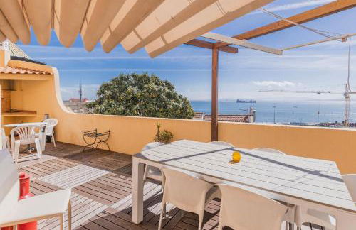 70m2 Tagus River Terrace in Alfama By LovelyStay - Foto 9