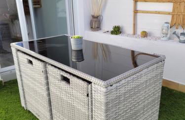 Tahiti Beach, T2 à la mer, piscine, terrasse et parking - Foto 3