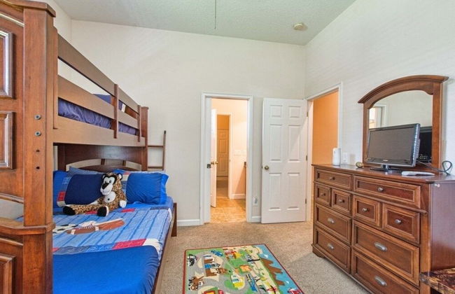 Private Oasis With Pool & Spa- 3400clr 4 Bedroom Home by RedAwning - Foto 7