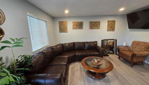 All New! Convenient Location! Sleeps 6 - Foto 4