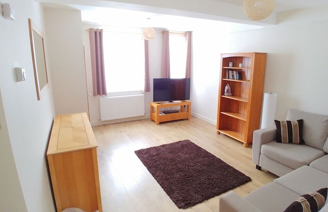 Spacious 3-bedroom House With Superfast Wi-fi - Foto 11