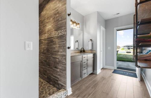 Lakefront Mansion!Close to SAC&Mahoney State Park! - Foto 27