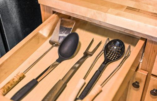 Breathtaking Lake Views 1BR King Suite, Kitchen & Heated Pools - Foto 2