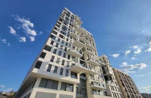 Le Lucie - Bain de lumière au pied du métro - Foto 9