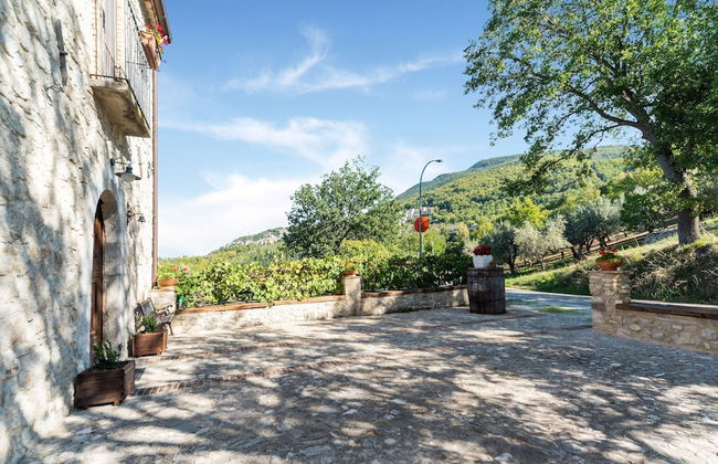 Vibrant Cottage near Lake in Bomba - Foto 35