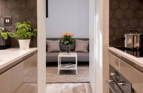 Perfect studio 5 minutes to tube- Basement - Foto 4