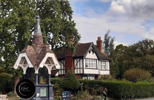 Acton 4BR House I Contractors I Families I Parking - Foto 35