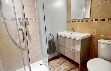 Dartford Cozy One-Bedroom Flat - Sleeps 2 - Foto 17