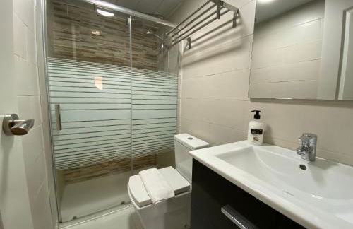 Unique 3 BED House in Horta By Myrentalhost - Foto 47