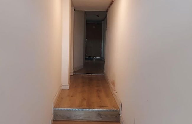 Lovely 3-bed Apartment in Parkgate Rotherham - Photo 17