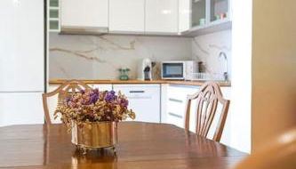 Renovated Traditional House w 3BR & Outdoor Space - Foto 3