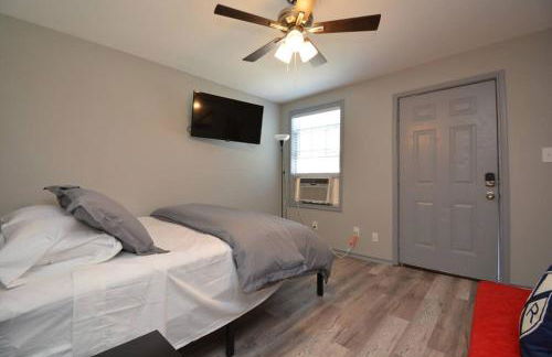 SuperValue Suite #5 @ East End Revitalized - Foto 13