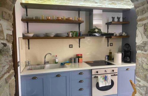 Cozy stone built apartment in Nénita! - Photo 2