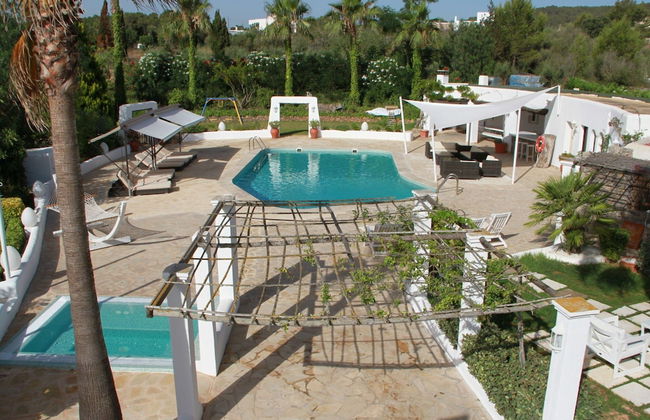 Lush Farmhouse in Sant Miguel de Balansat with Hot Tub & Private Pool - Foto 38