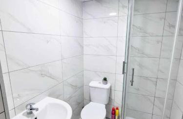 1 Bed Flat - 5 Guests - Pets - Parking - Wifi - Foto 3