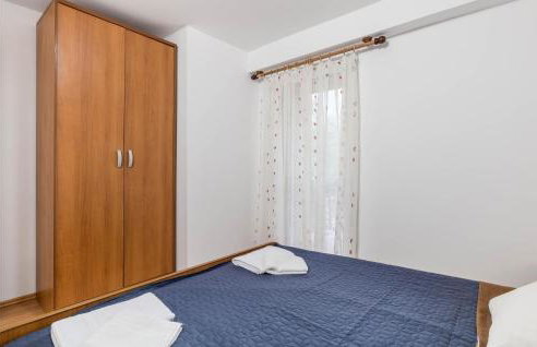 2 Bedroom Cozy Home In Jurdani - Foto 21