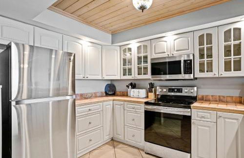 3 Bedroom Indian Shores Stunnersc1-305 - Photo 4