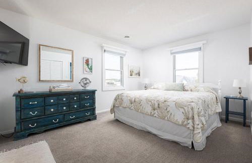 Oceanside Cottage -3BDR 2BA-Walk to Beach! - Foto 5