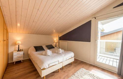 Maison Lacustre - Maison contemporaine avec vue panoramique sur le lac d'Annecy - Foto 10