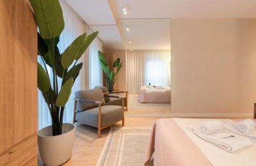 Stylish & Spacious Flat near the Beach by HostWise - Photo 14