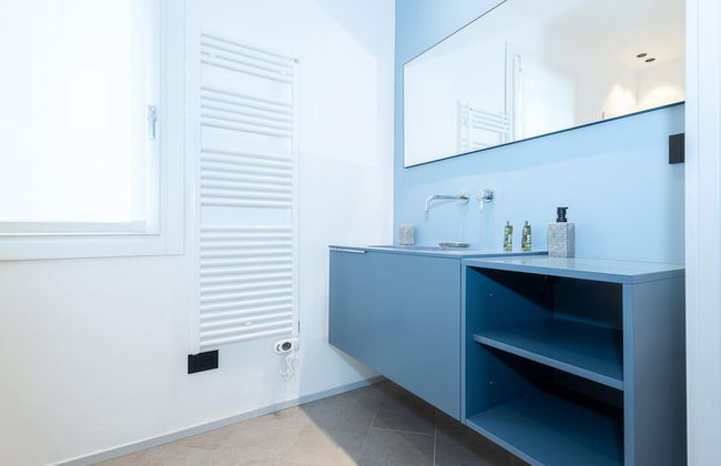 Luxury 2 in Como With 2 Bedrooms and 2 Bathrooms - Photo 18