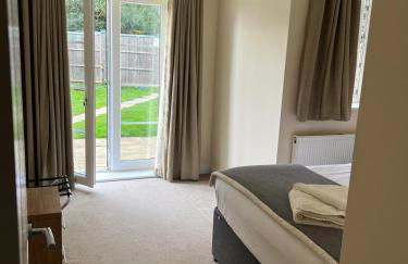 YBC Court, Aldershot - Foto 40