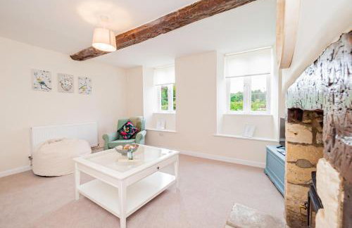 Farmhouse Retreat, 4 Bed, Pet Friendly - Photo 30