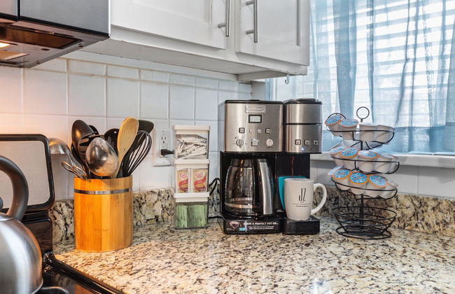 Forest Park Oasis | JZ Vacation Rentals - Photo 15