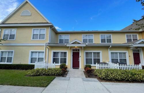Family Friendly 3BR near Disney - Foto 1