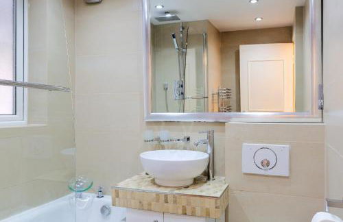 Spacious 3 bedroom apt in Covent Garden - Foto 21