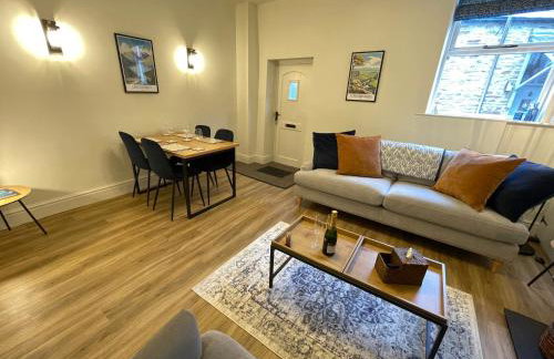 3 Chapel Square - Photo 4