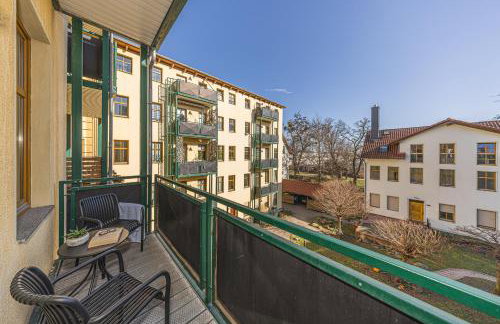 LeHaStays - Apartment Buckau 15 I 2 Zimmer I voll ausgestattete Küche I Balkon I Smart TV - Photo 35
