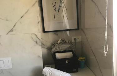 Daphne Luxe Retreat -Sea View-King size bed- - Foto 45