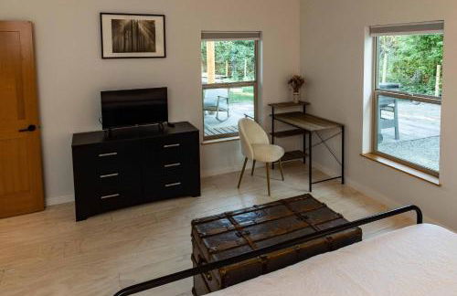 Trailside vacation home—easy walk to Winthrop - Foto 12