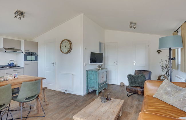 Bungalow With a Terrace at Bedafse Bergen - Photo 1