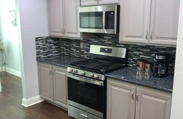 Modern home with beautiful pool - Foto 14